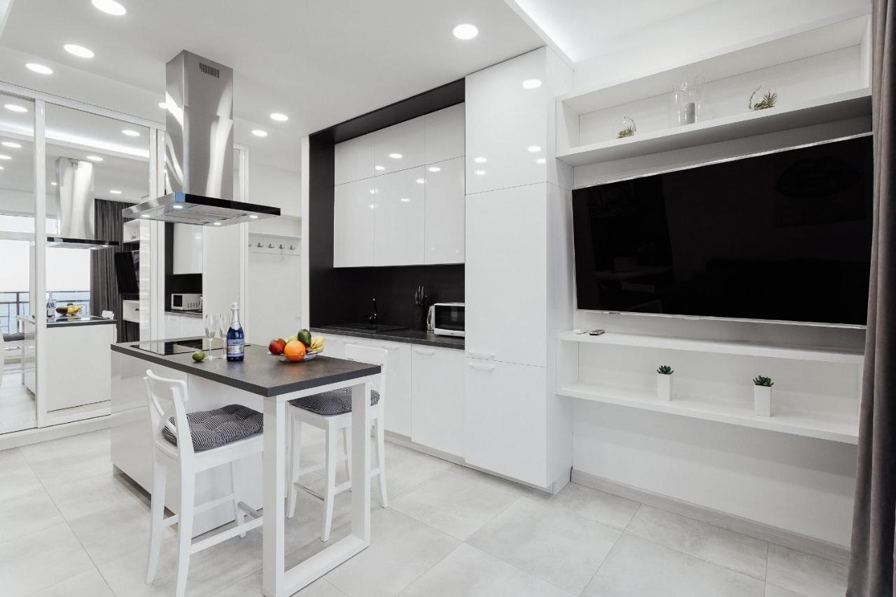 Sea Pearl Apartment Odesa Exterior photo