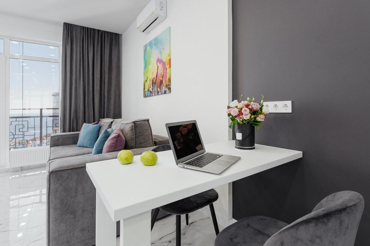 Sea Pearl Apartment Odesa Exterior photo